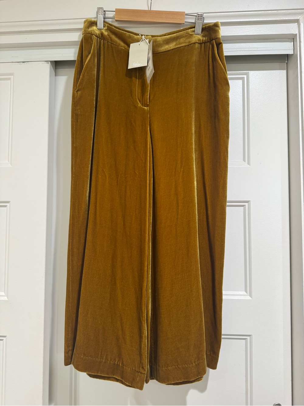 BODEN Lyndhurst Velvet Wide Leg Crop Pants-Trumpet - Picture 2 of 9